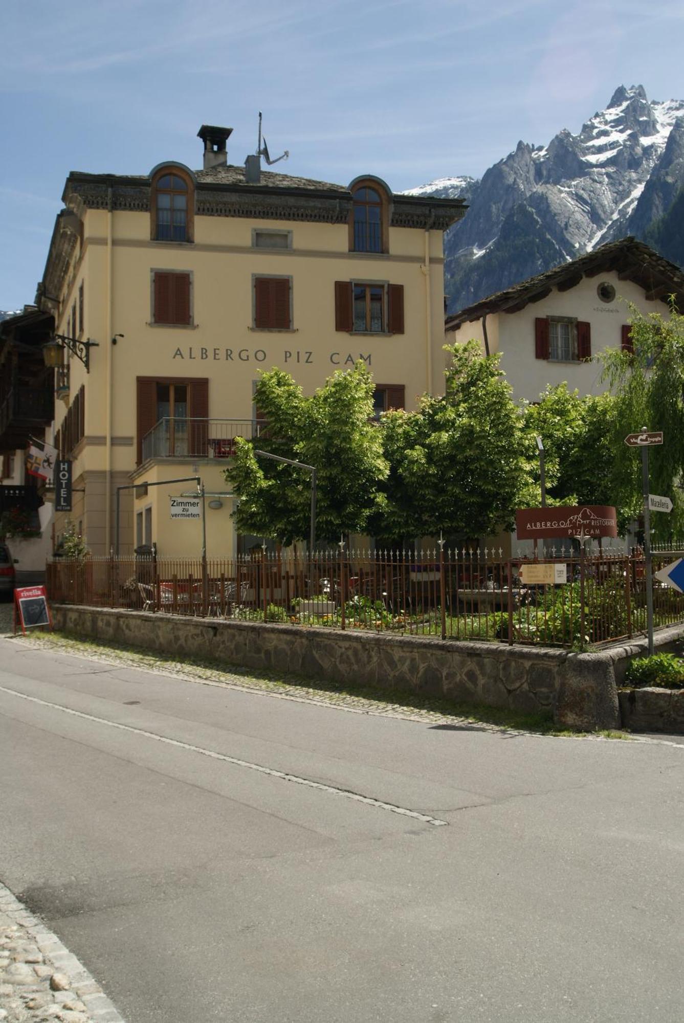 Albergo Piz Cam Vicosoprano Kültér fotó