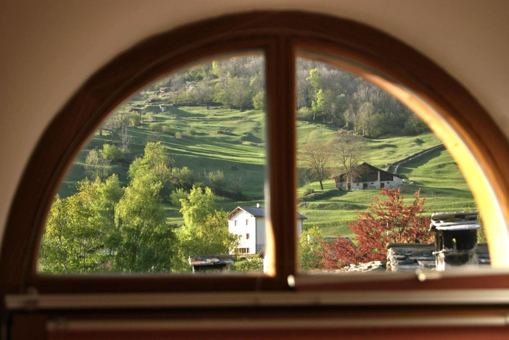 Albergo Piz Cam Vicosoprano Kültér fotó