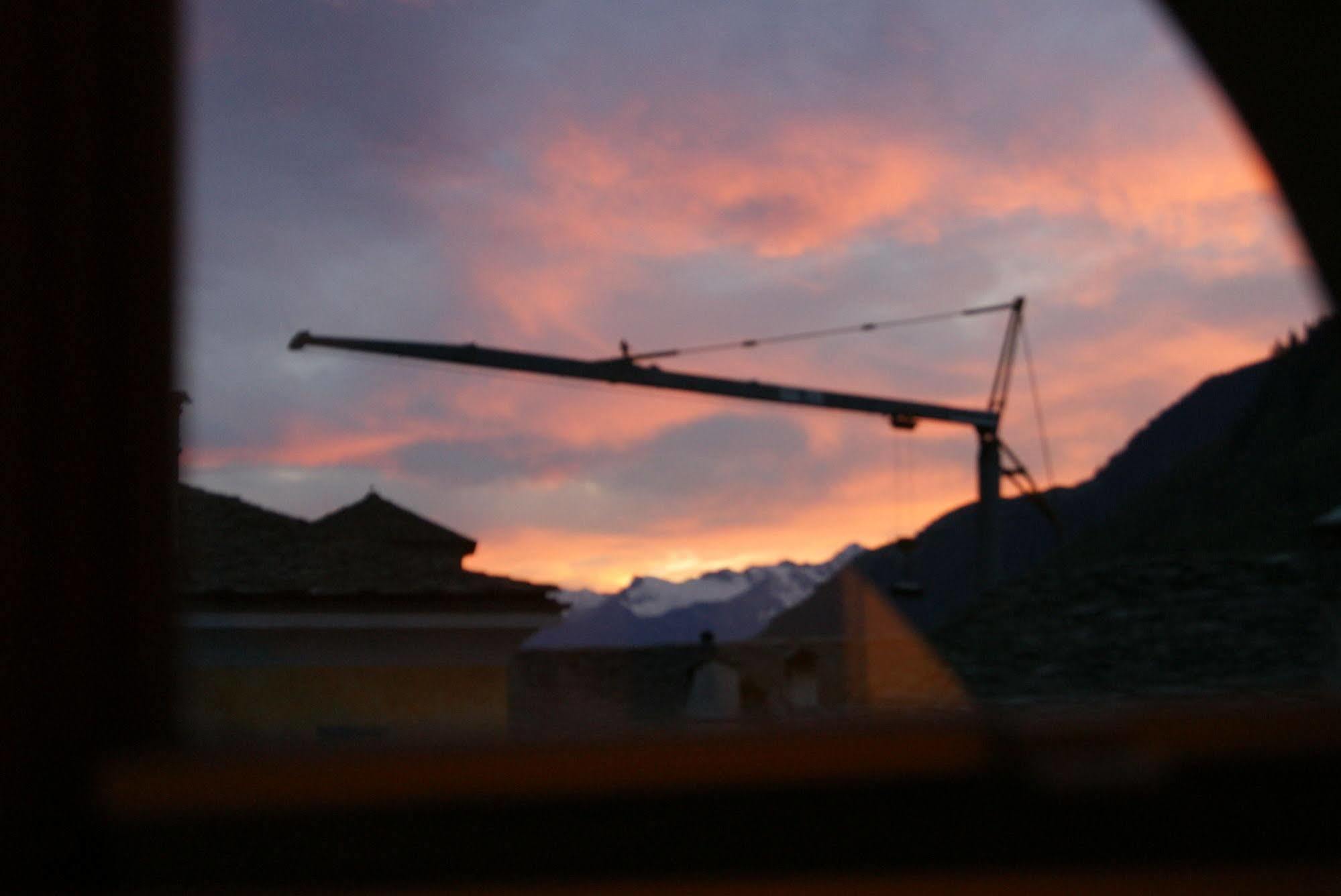 Albergo Piz Cam Vicosoprano Kültér fotó