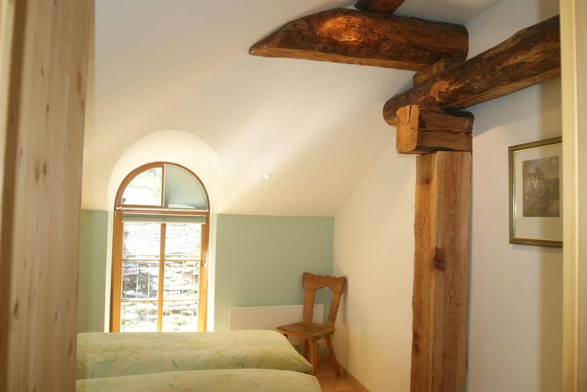 Albergo Piz Cam Vicosoprano Kültér fotó